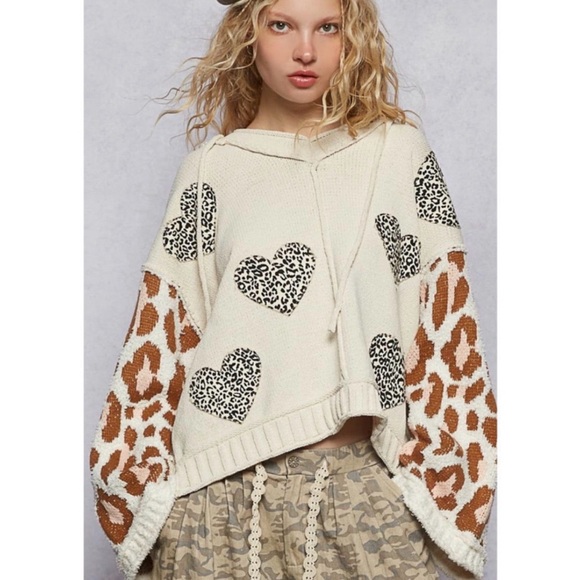 POL Cream and Black Heart Leopard Hoodie - Picture 1 of 1